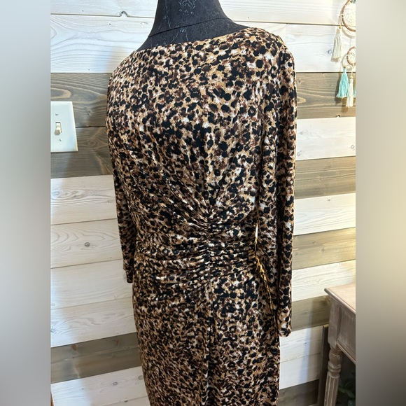 CHAPS ⚜️ Leopard Print Cinched Side Dress - Picture 6 of 10